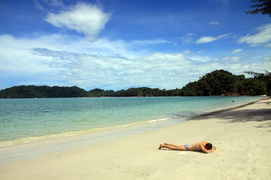 Vijit Bungalow Koh Phayam Buitenkant foto