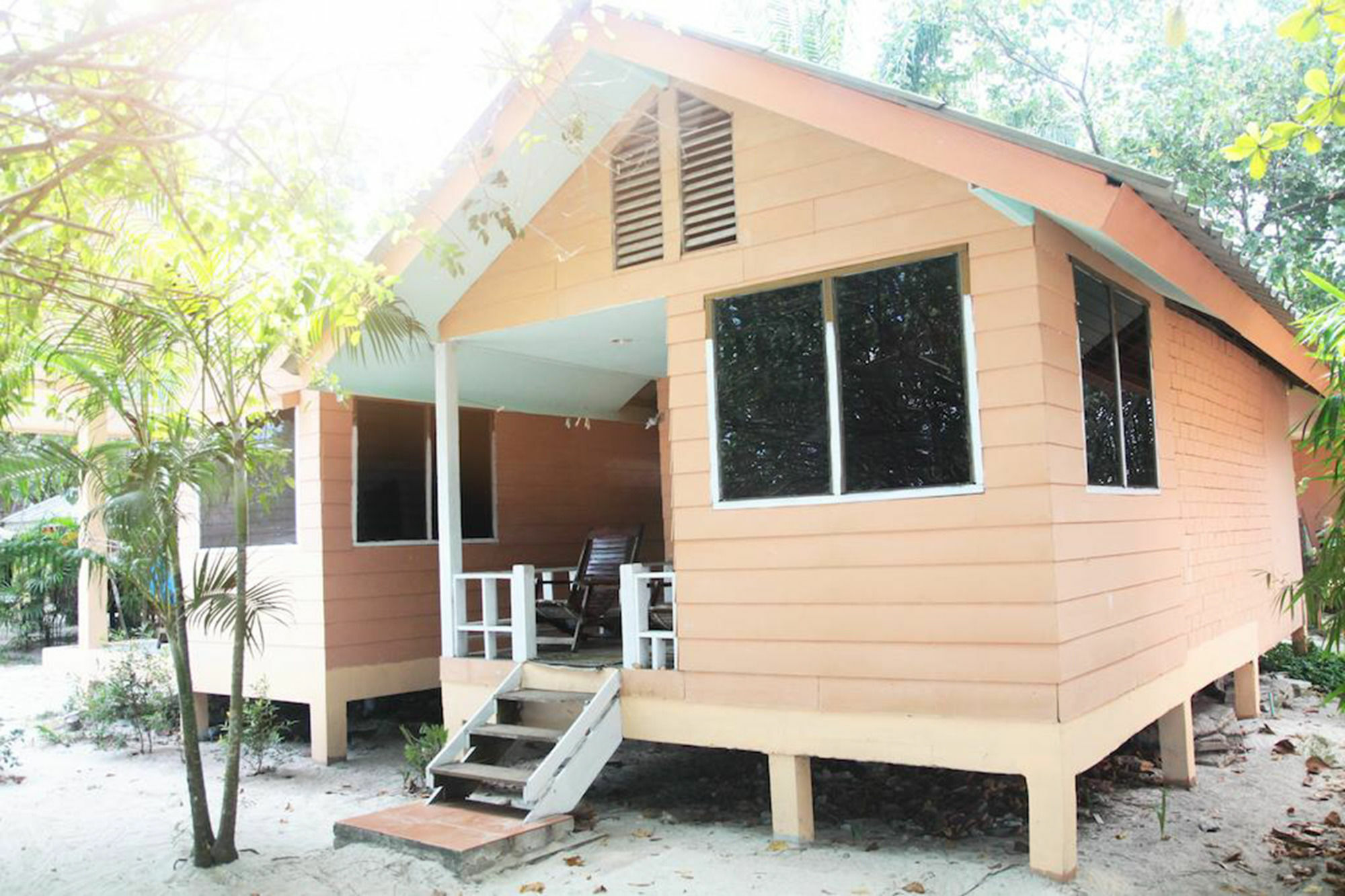 Vijit Bungalow Koh Phayam Buitenkant foto